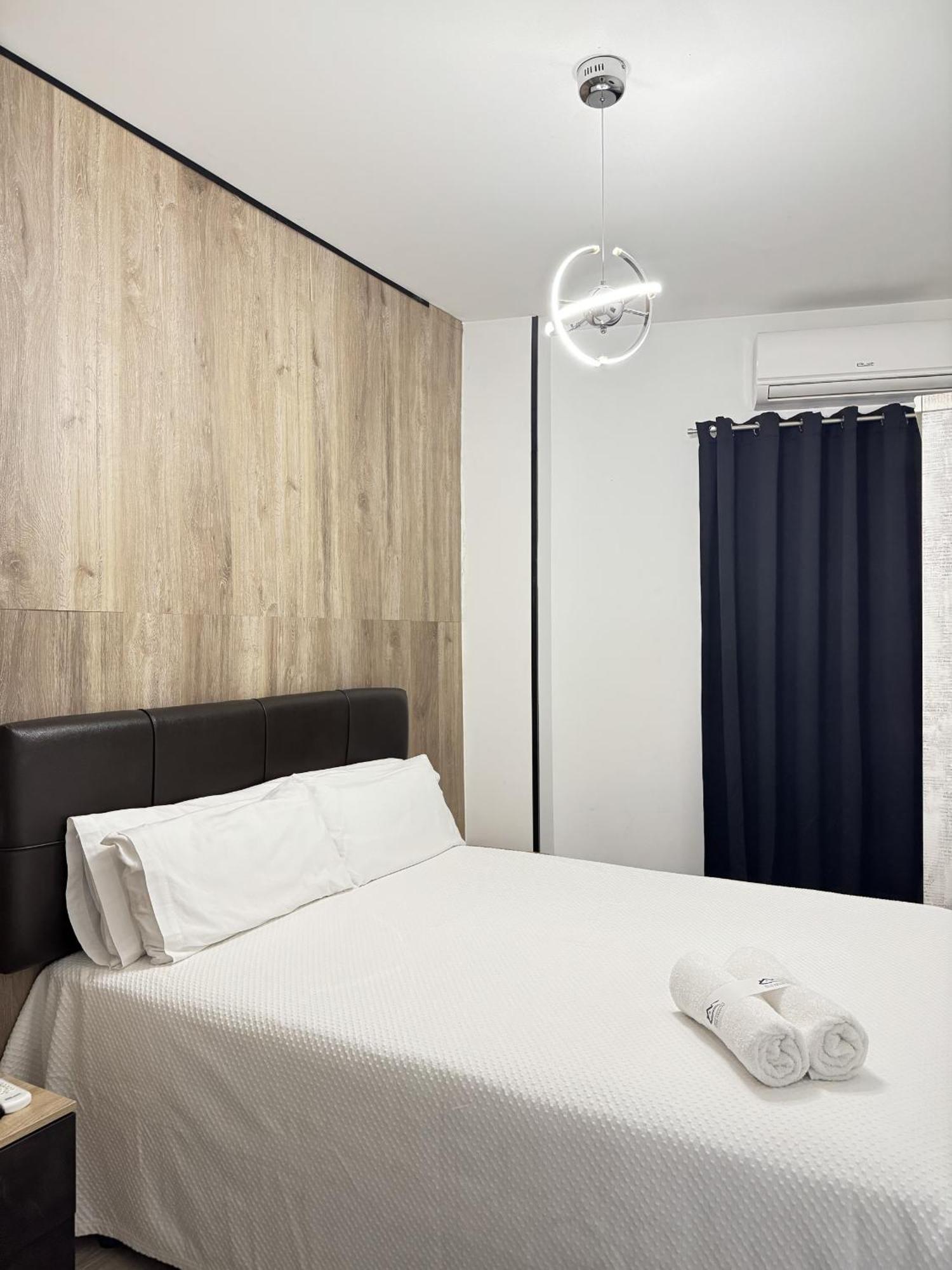Apartamentos Larga Estancia Noviciado Madrid Centro Dış mekan fotoğraf