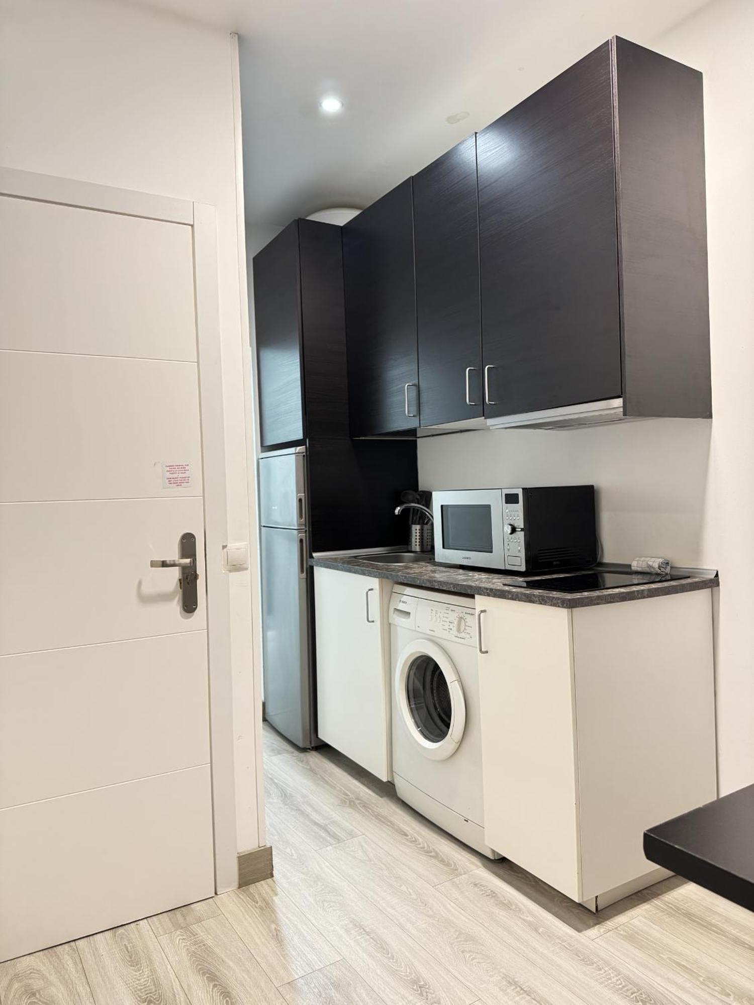 Apartamentos Larga Estancia Noviciado Madrid Centro Dış mekan fotoğraf